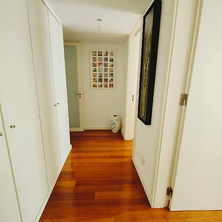 Luxury In Expo * Лиссабон